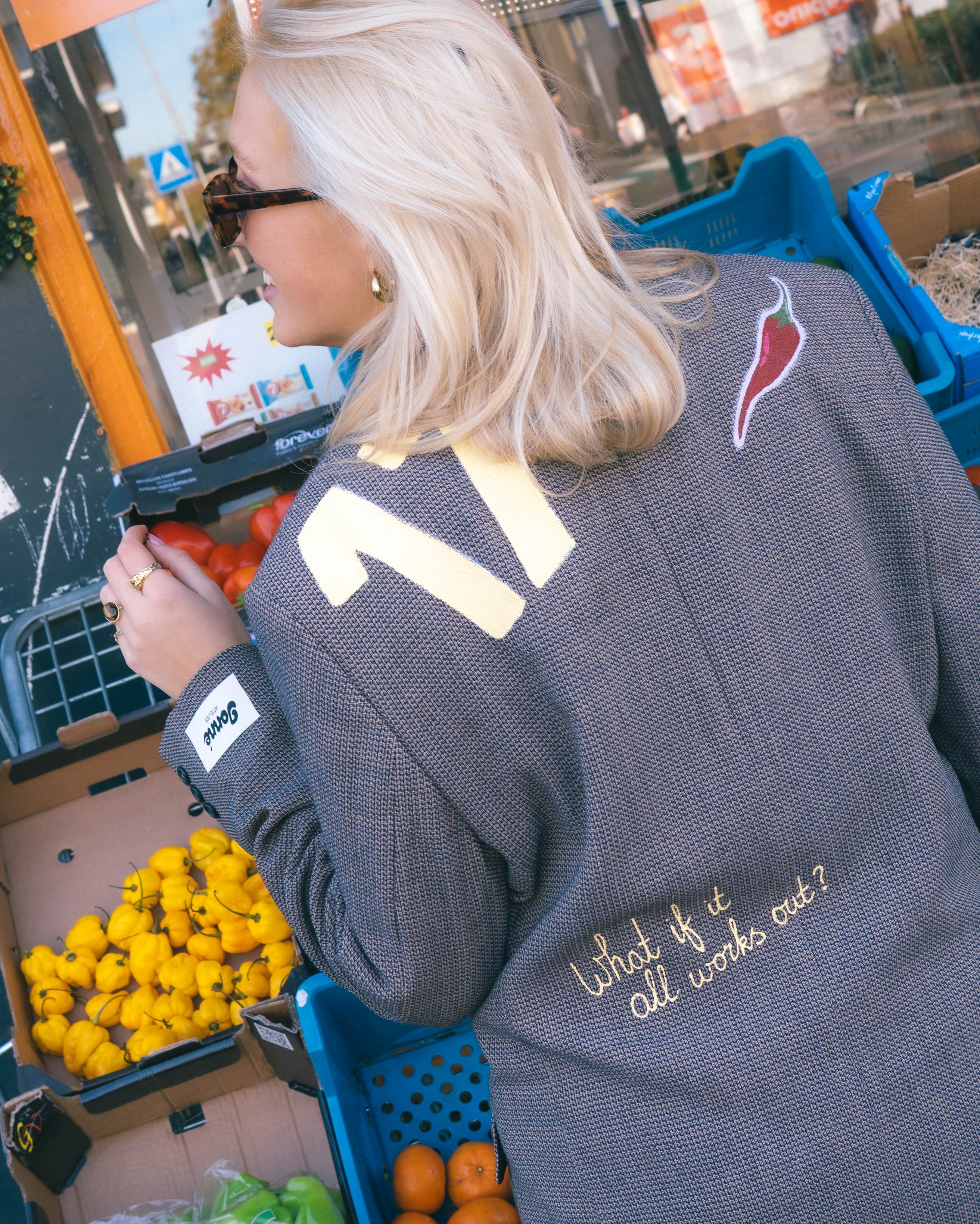 JONNÉ BLAZER - GREY