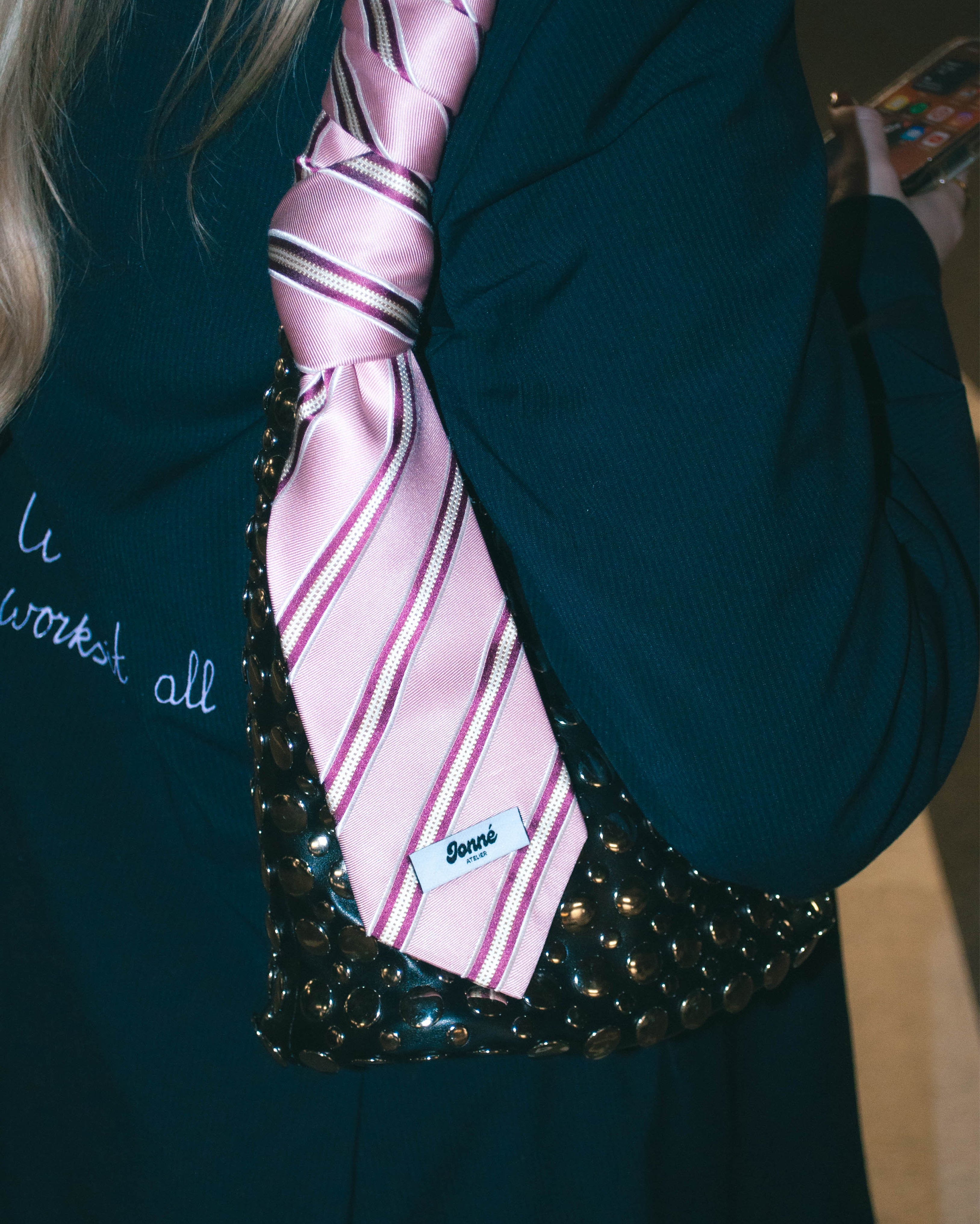 JONNÉ STROPDAS - PINK & BURGUNDY STRIPED