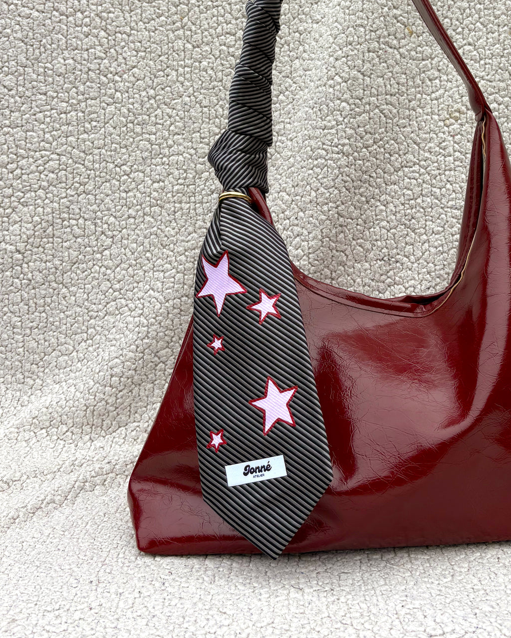 JONNÉ STROPDAS - GRIJS MET STERREN