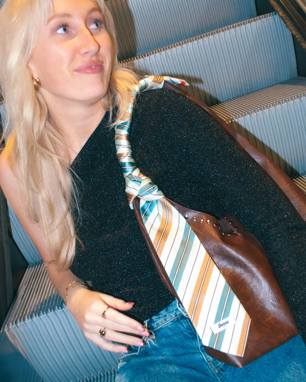 JONNÉ STROPDAS - BLUE & BROWN STRIPED